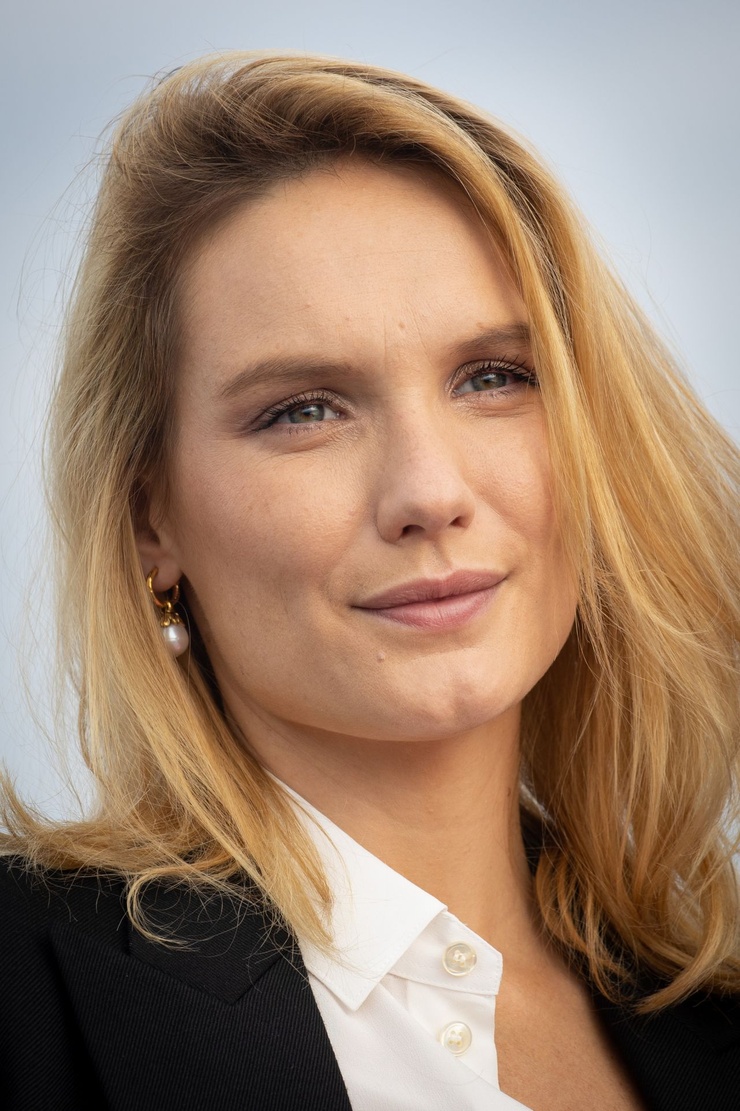 Ana Girardot Ana Girardot