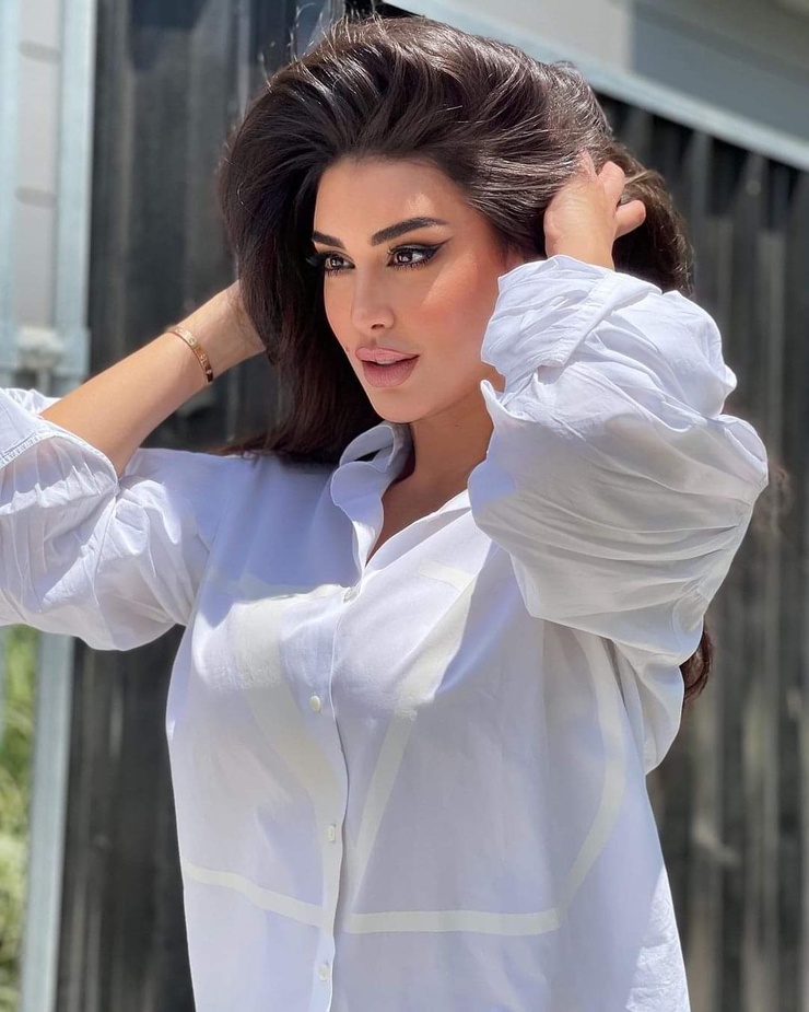 Yasmine Sabri
