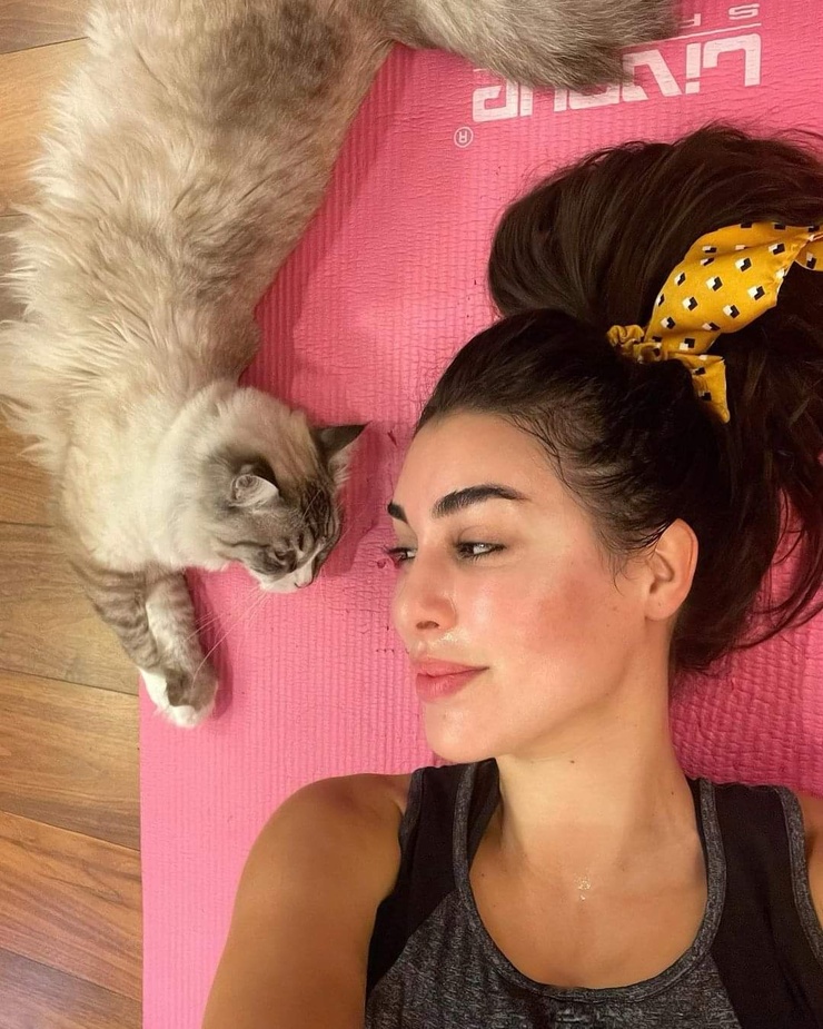 Yasmine Sabri