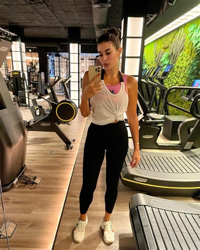 Yasmine Sabri