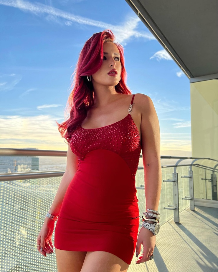 Bella Thorne Bella Thorne