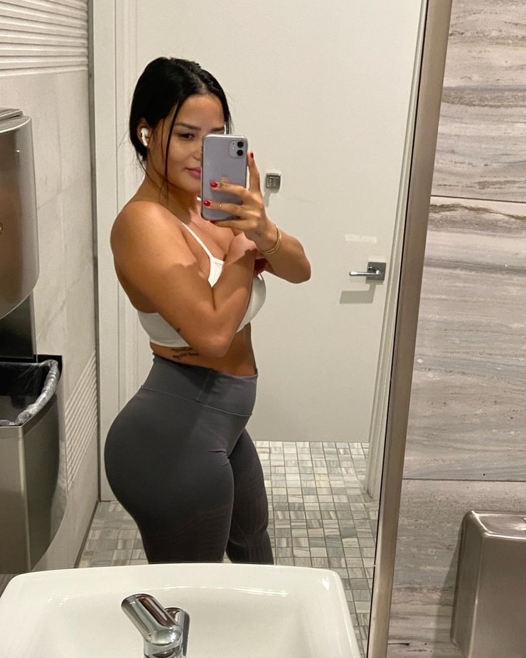 Katya Elise Henry