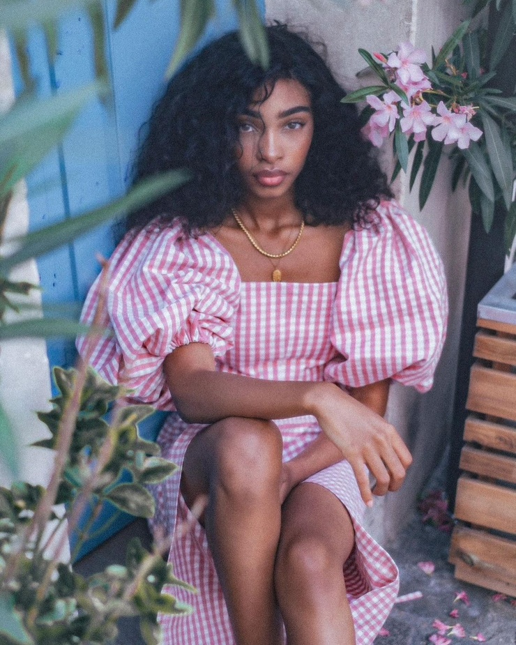Lena Mango
