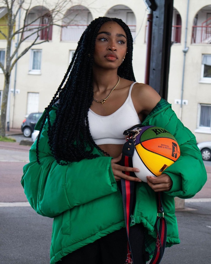 Lena Mango