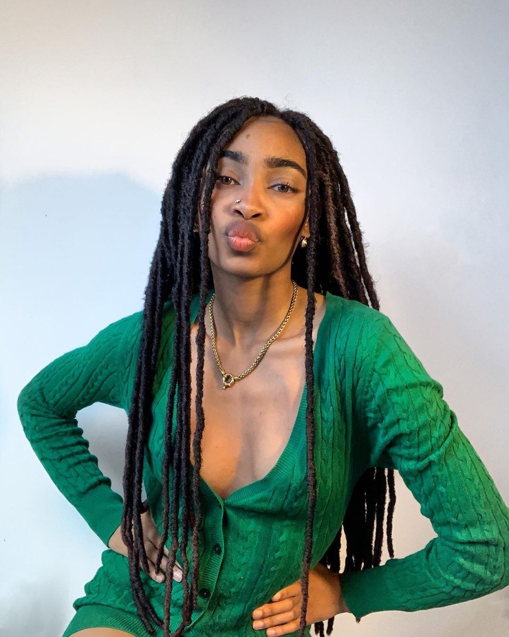 Lena Mango