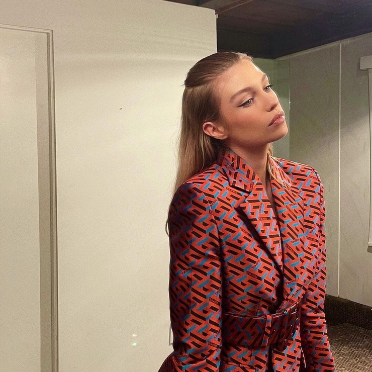 Stella Maxwell Stella Maxwell