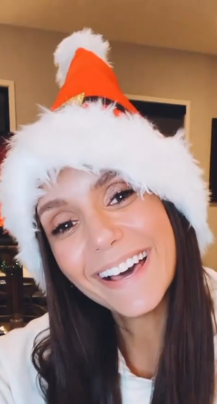 Nina Dobrev Nina Dobrev