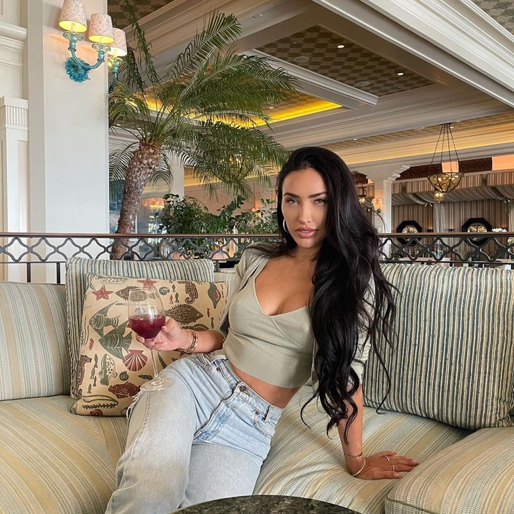 Bre Tiesi