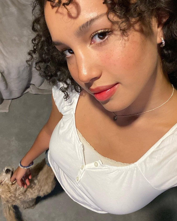 Sofia Wylie Sofia Wylie