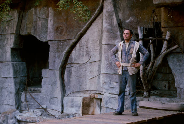 John Saxon