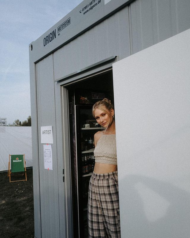 Carolin Niemczyk Carolin Niemczyk
