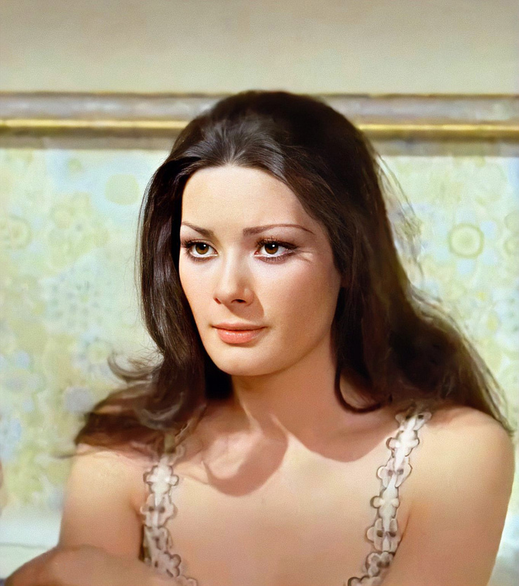 Edwige Fenech