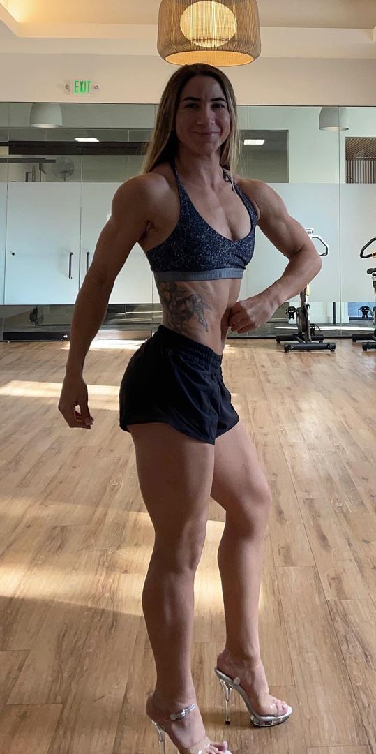 Tecia Torres