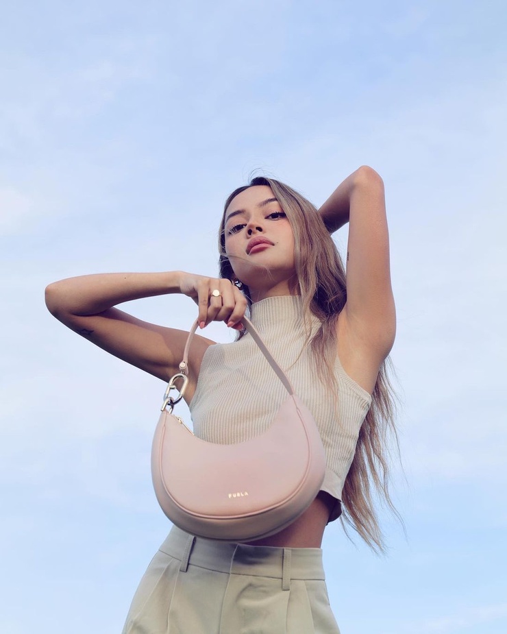 Lily Maymac