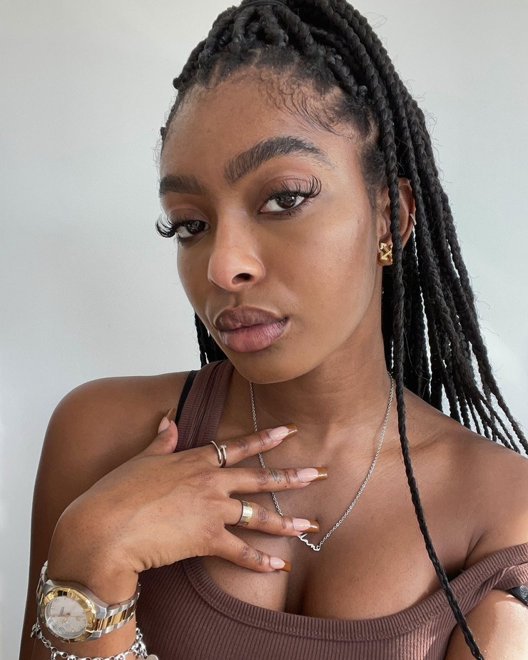 Jourdan Riane