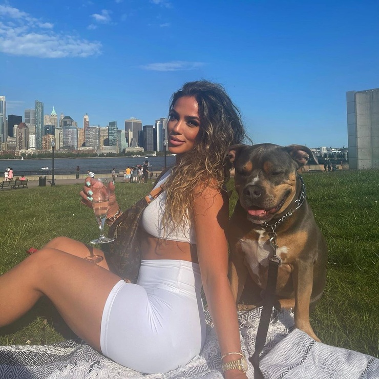 Giuliana Ava