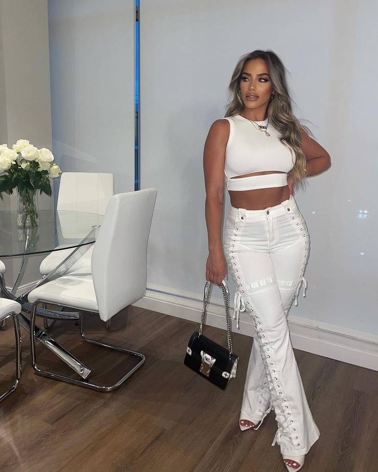 Picture of Giuliana Ava