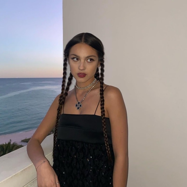 Olivia Rodrigo Olivia Rodrigo