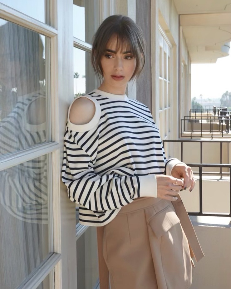 Lily Collins