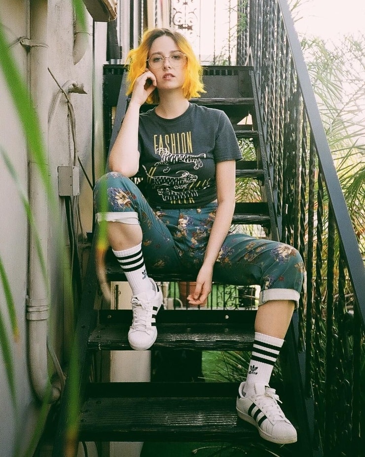 Tessa Violet