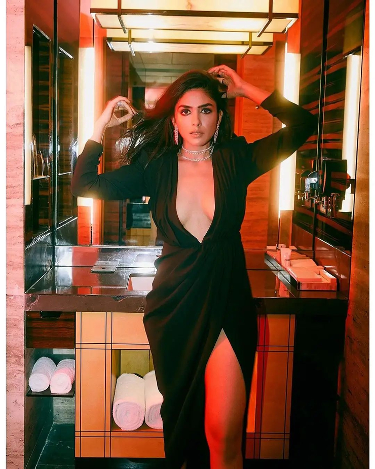 Mrunal Thakur