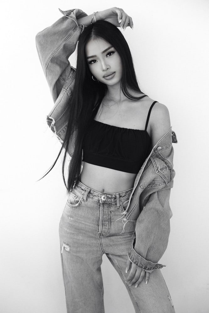 Mai Le (model)
