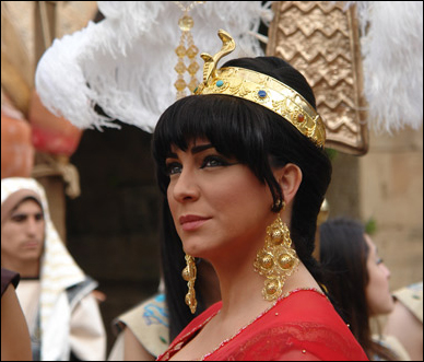 Sulaf Fawakherji