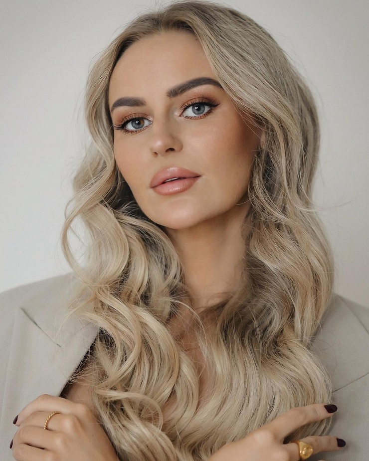 ANNA NYSTRÖM ANNA NYSTRÖM