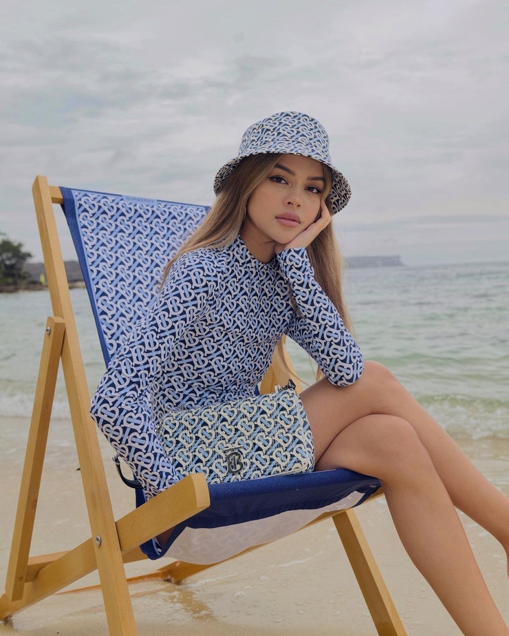 Lily Maymac Lily Maymac