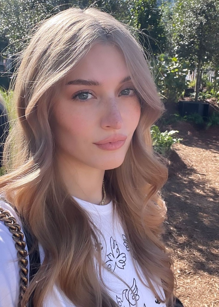 Jessica Clements Jessica Clements