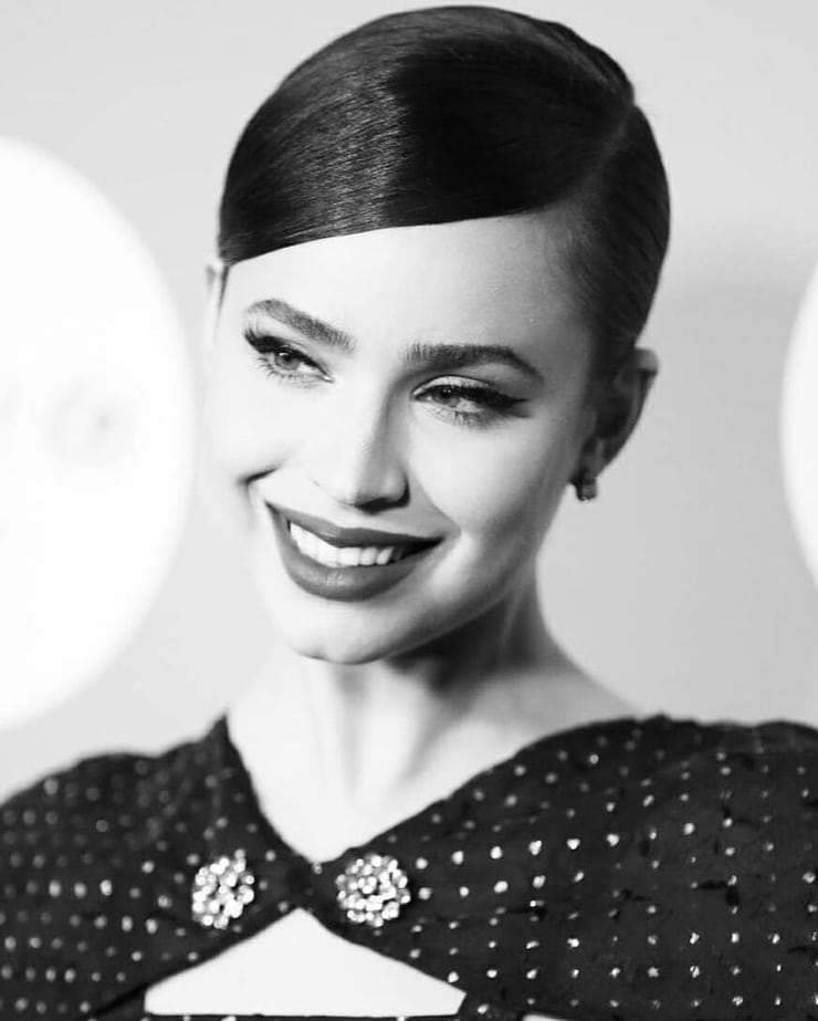 Sofia Carson