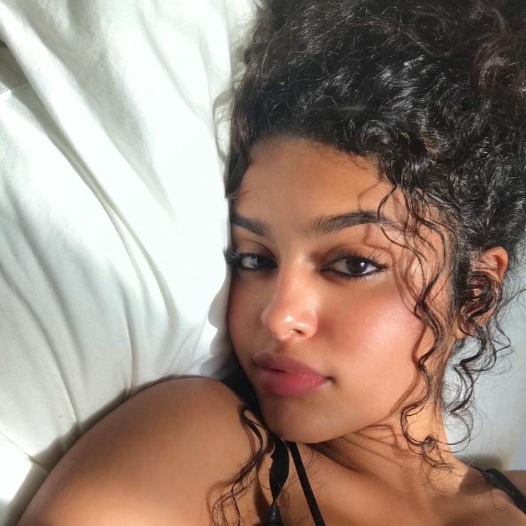 Sara Hamadeh Sara Hamadeh