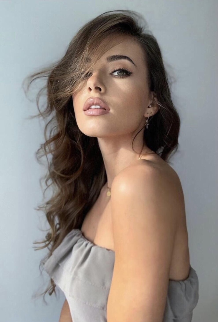 Izabela Ion Izabela Ion