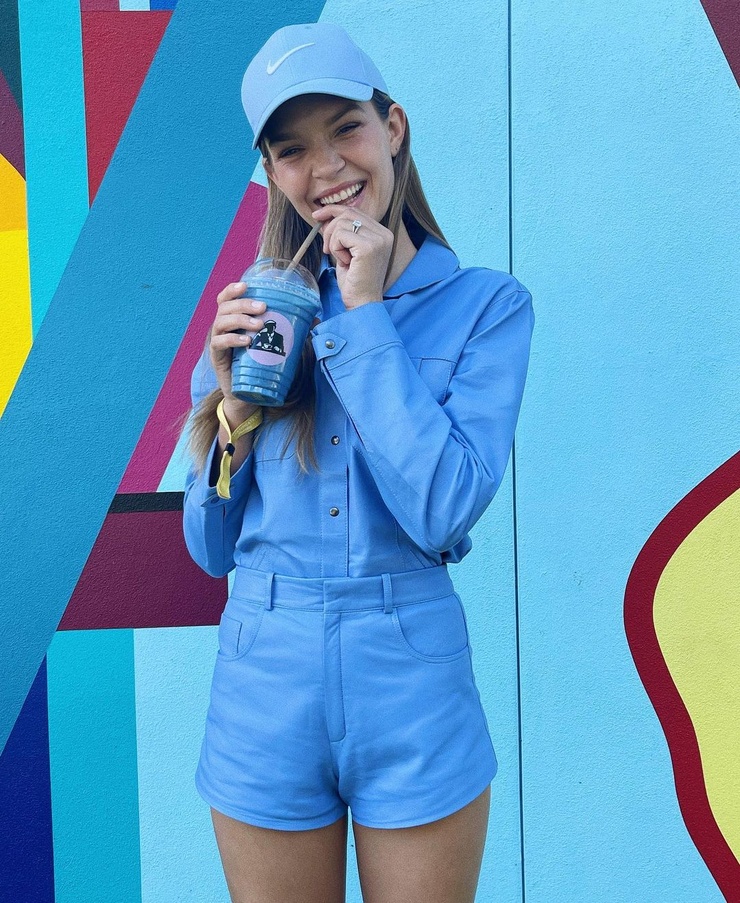 Josephine Skriver Josephine Skriver