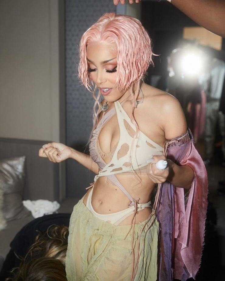 DOJA CAT DOJA CAT