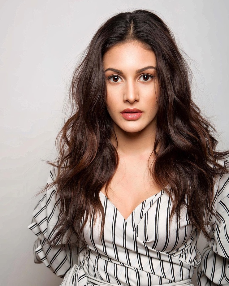 Amyra Dastur