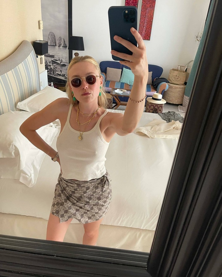 Dakota Fanning Dakota Fanning