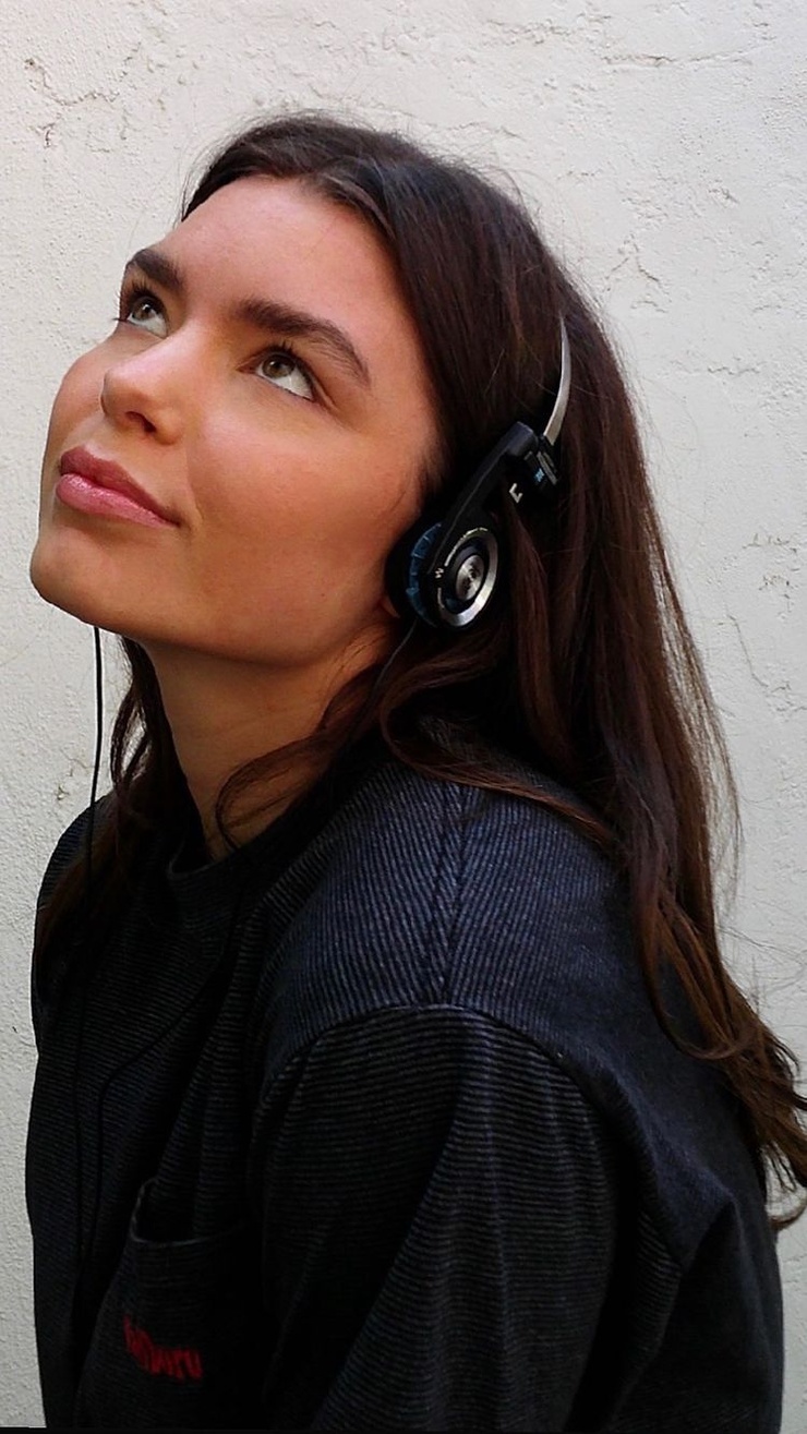Lauren Searle