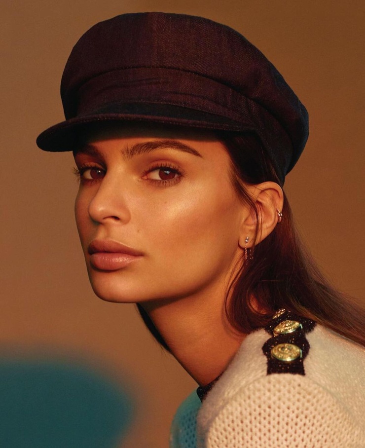 Emily Ratajkowski