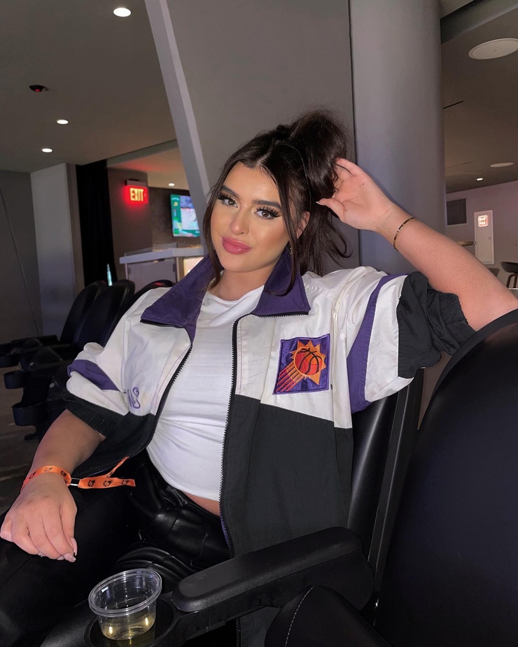 Kalani Hilliker