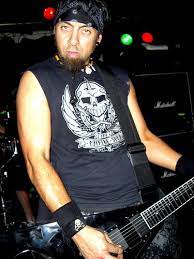 Ahrue Luster