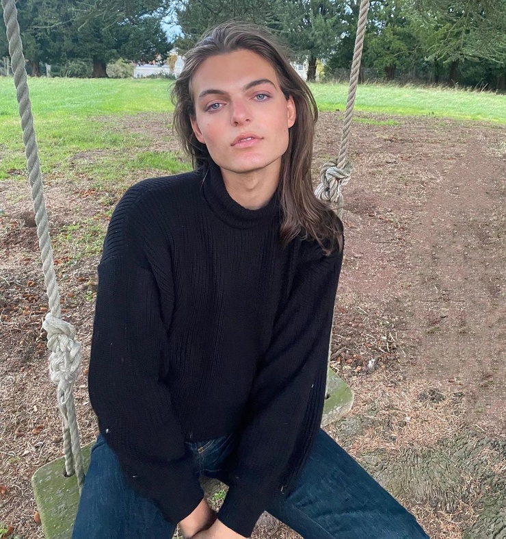 Damian Hurley Damian Hurley