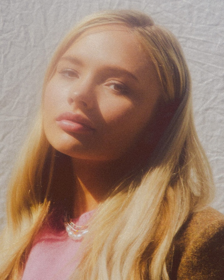 Natalie Alyn Lind