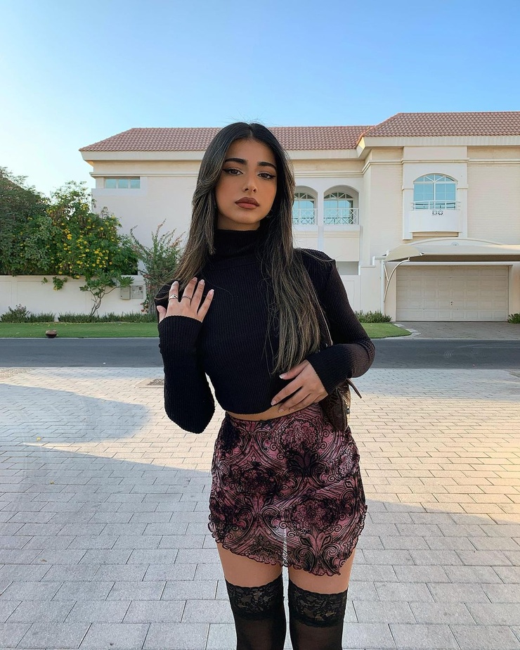 Iffat Marashi