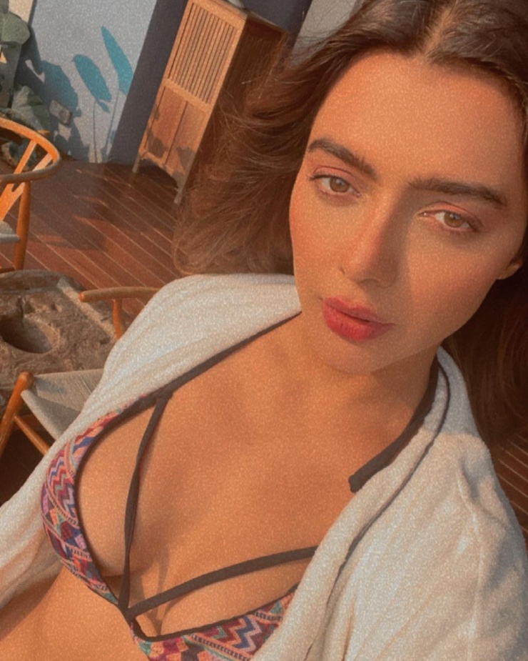 Ruhi Singh Ruhi Singh
