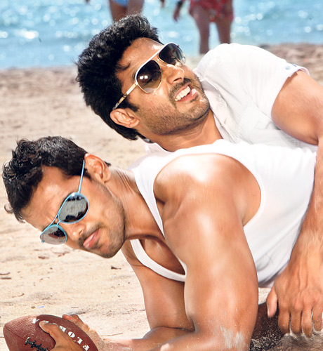 Dostana