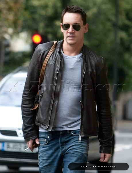 Jonathan Rhys Meyers image