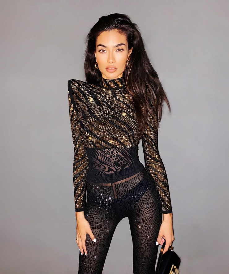 Kelly Gale