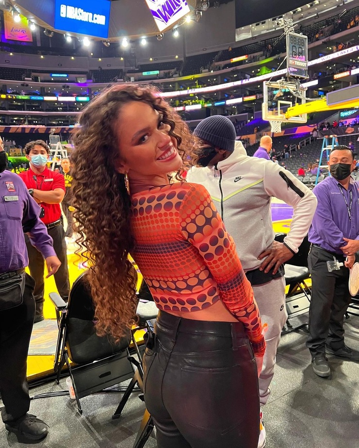 Madison Pettis