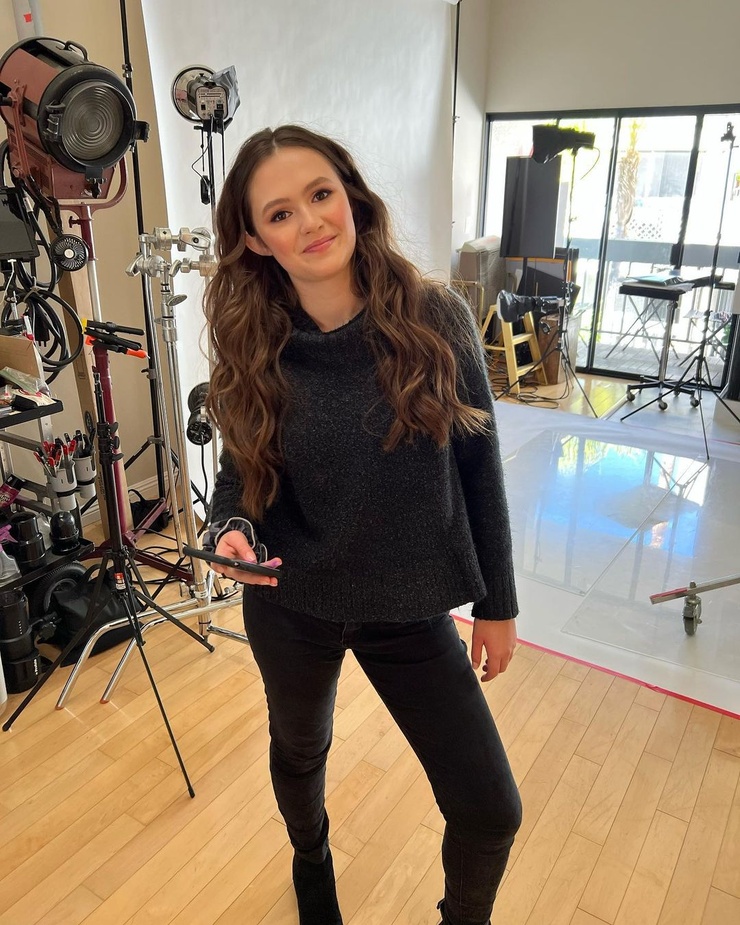 Olivia Sanabia Olivia Sanabia